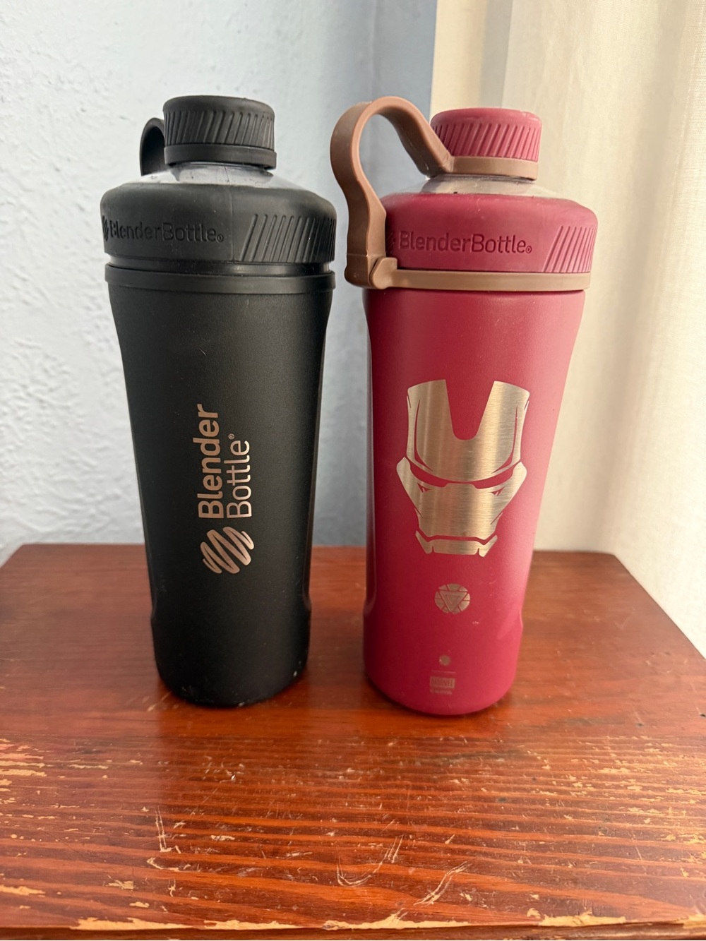 Lot of two insulated BlenderBottles